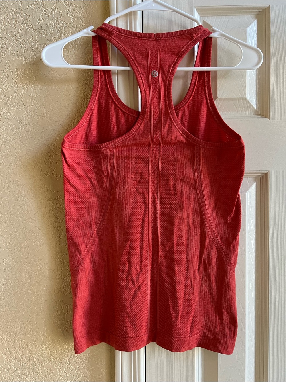 Lululemon Swiftly Tech Racerback - Picture 4 of 4